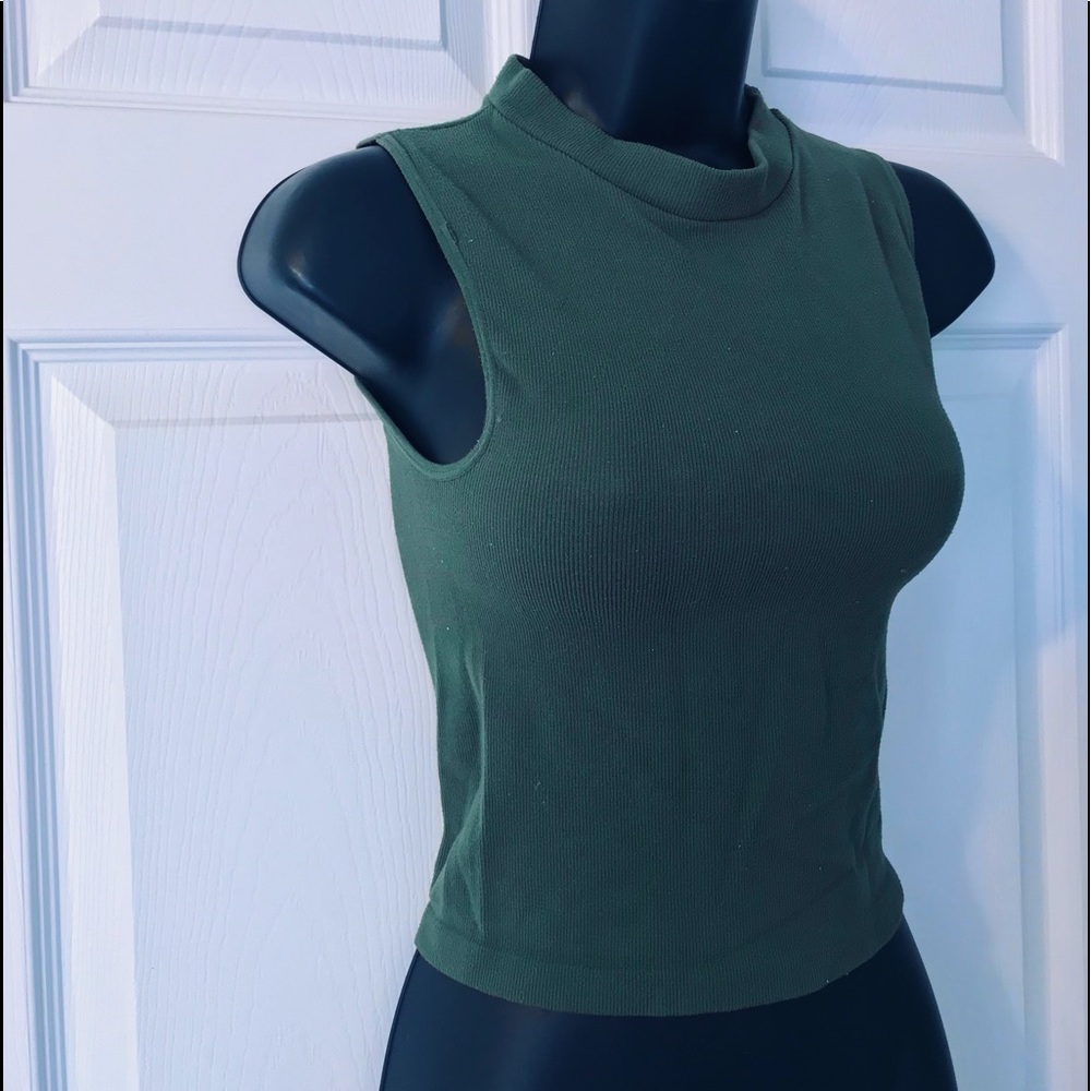 Prime Cut- Stretchy Crop Top